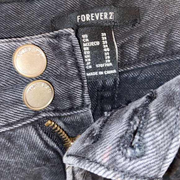 Super cute black denim Shorts 501 style y2k relaxed fit bottoms retro indie vibe - Picture 11 of 12